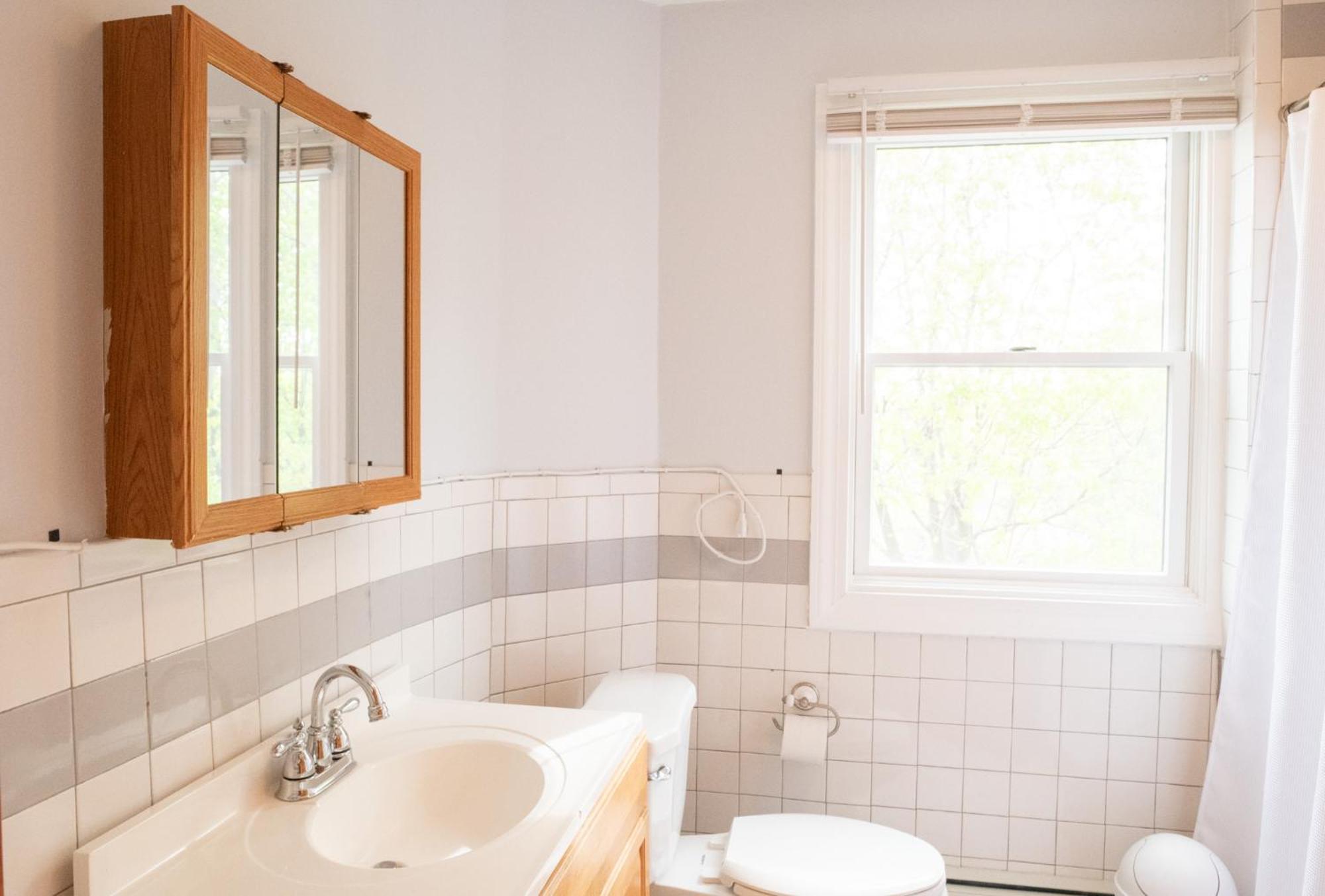 Beautiful Apartment-5 Beds-Full Kitchen-Parking-Super Clean! Бостон Екстер'єр фото