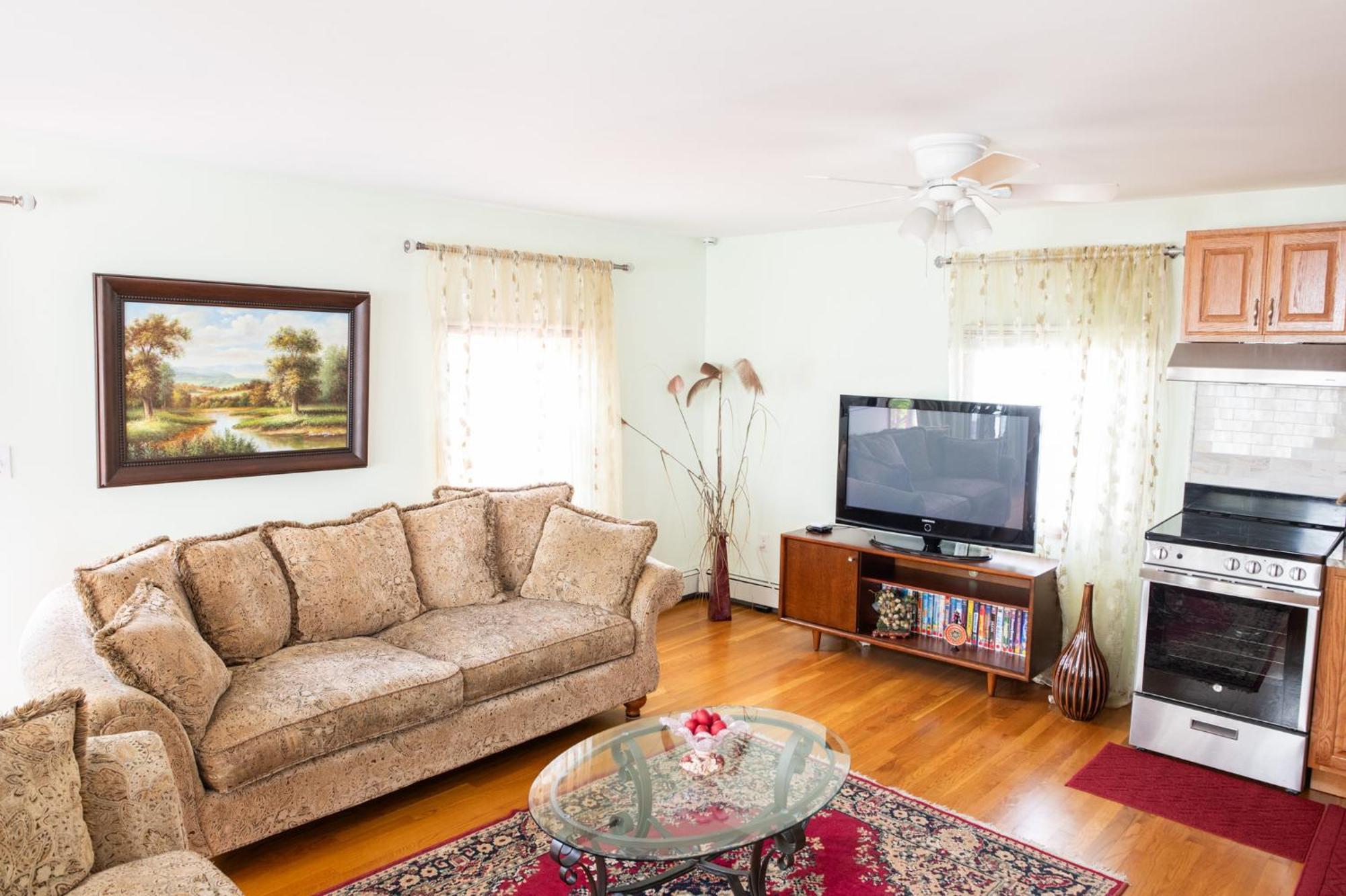 Beautiful Apartment-5 Beds-Full Kitchen-Parking-Super Clean! Бостон Екстер'єр фото